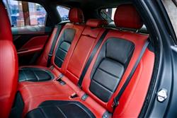 جاگوار F-Pace